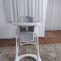 صندلی غذای کودک کاملاً نو