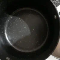 قابلمه و پایه قابلمه و سینی و اسپند دود کن برقی|ظروف پخت‌وپز|قزوین, |دیوار