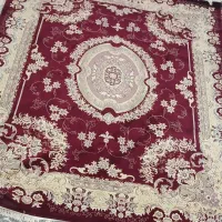 قالی یکی  ۳در ۴ ..و یکی  ۲ ونیم  در ۳