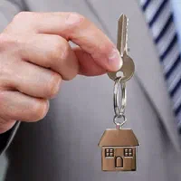 دعوت به همکاری کارشناس و منشی خانم