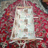 گهواره|تخت و صندلی بچه|شیراز, کوشک میدان|دیوار