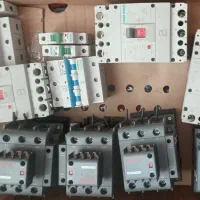 فروش کنتاکتور. کلید م