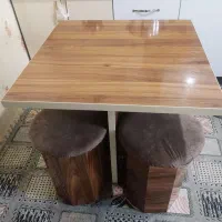 میز و صندلی