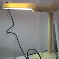 چراغ مطالعه تاشو