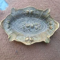 جا سیگاری قدیمی ۲۵۰گرمی تمام برنج و زیبا