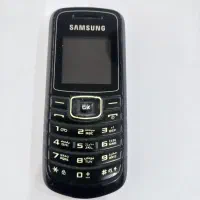 گوشی سامسونگ E108 سالم کم کارکرد