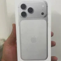 گوشی ایفن ۱۷ پرومکس