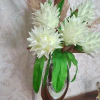 گل مصنوعی و گلدان|گل مصنوعی|سبزوار, قصبه اب یمین|دیوار