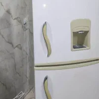 یخچال  سیلوان  سفید رنگ