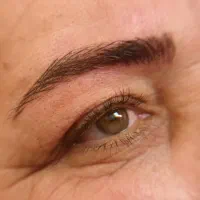 انجام آرایش دائم صورت