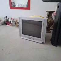 تلوزیون قدیمی سالم