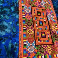 لباس بلوچی|لباس|سراوان, |دیوار