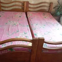 تخت و خوشخواب
