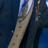 کت شلوار|لباس|شوش, |دیوار