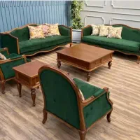 مبل کویین فرانسوی