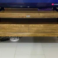 میز تلویزیون در حد نو