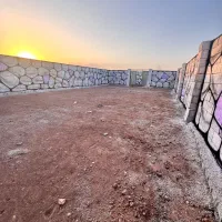 کوچه آسفالت باغچه باغ زمین