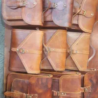 کیف پیاده روی چرم گاوی|کیف، کفش، کمربند|اصفهان, باغ زیار|دیوار