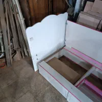 تخت نوزاد|تخت و سرویس خواب|مشکین‌دشت, |دیوار