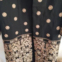 مانتو مشکی طرح طلایی|لباس|صدرا-فارس, فاز ۲|دیوار