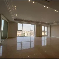 نیاوران-260متر-تراس-قابل-چیدمان-غرق-نور