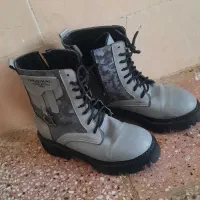 پوتین سایز۴۰