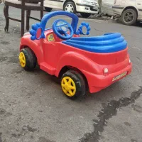ماشین شارژی قرمز کودک|اسباببازی بچه|تهران, امام زاده عبدالله|دیوار