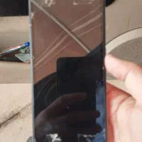 یک عدد گوشی a70 فقط ال سی دیش شکسته قیمت توافقی