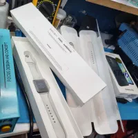 اپل واچ سری ۳ سایز ۳۸ درحد نو