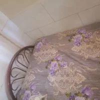 تخت اهنی با کفه چوبی