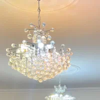 سه عدد لوستر کریستال در حد|لوستر و چراغ آویز|همدان, |دیوار