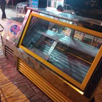 یخچال ویترینی
