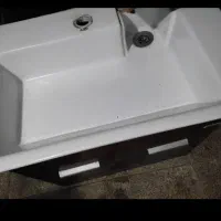 روشویی کمد دار دوتیکه