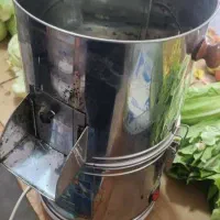 سبزی خوردن سطلی