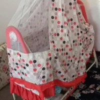 گهواره نوزاد|اسباب و اثاث بچه|اسلامآباد غرب, |دیوار