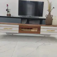 میز تلوزیون در حد نو