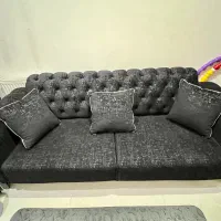 مبل چستر مشکی سه نفره تخت شو سفارشی