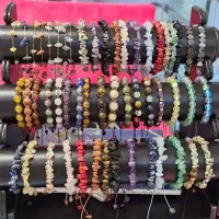 انواع دستبند و گردنبندسنگ طبیعی