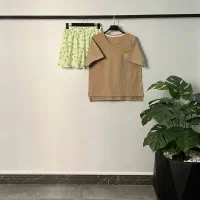 ست تیشرت و شلوارک