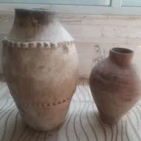 دوعددکوزه ی قدیمی بفروش میرسد