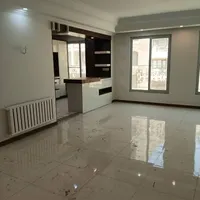 ۹۰متر_ سالن پرده خور _ رو به آفتاب _ تهاتر