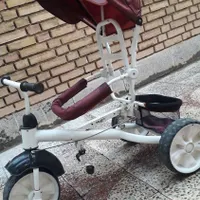 سه چرخه و صندلی ماشین کودک