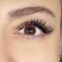 کاشت اکستنشن مژه با بهترن پالت های مژه