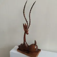 مجسمه غزال چوبی|مجسمه، تندیس، ماکت|گنبد کاووس, |دیوار