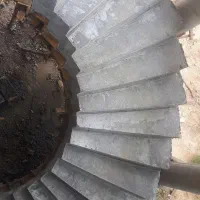 پله پله گرد دوبلکس معلق فقط بتنی سنگ تزئینی
