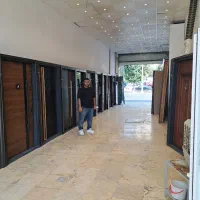 نصاب درب ضدسرقت و درب داخلی نیازمندیم