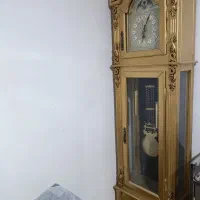 صندلی ارایشگاه.تخت اپلاسیون.پاراوان.ساعت