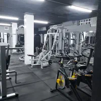باشگاه-تجاری-250-متری