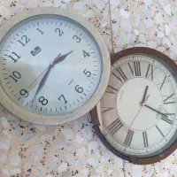 دوتا ساعت تعمیری