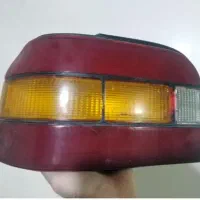 دوعدد چراغ خطر مدل پایینی یه عدد مدل بالایی